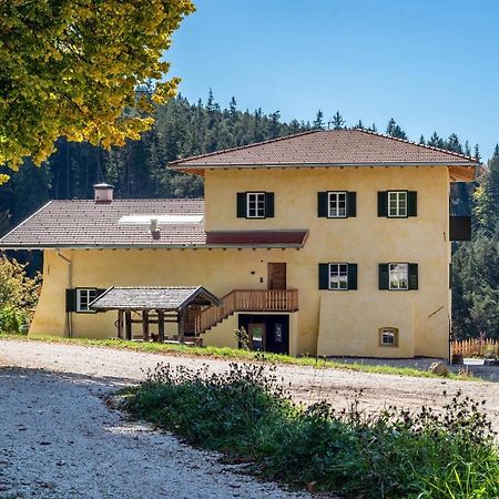 Hof Im Thal Apt Linde Алдино Екстериор снимка